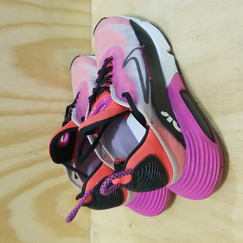 Women's Nike Air Max 2090 Retro Futurism Iced Lilac Pink Orange White Sz 12 - Picture 9 of 9